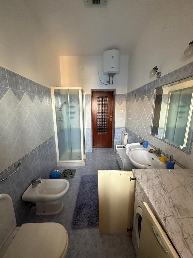 Al 205 Apartment